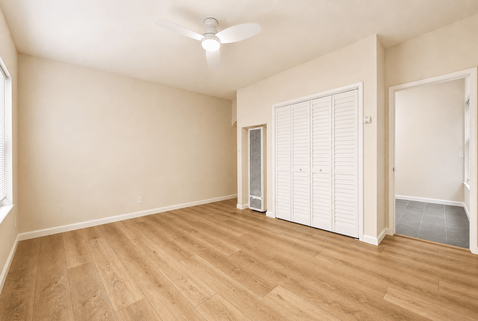Albany Apartment: 935 Solano Avenue