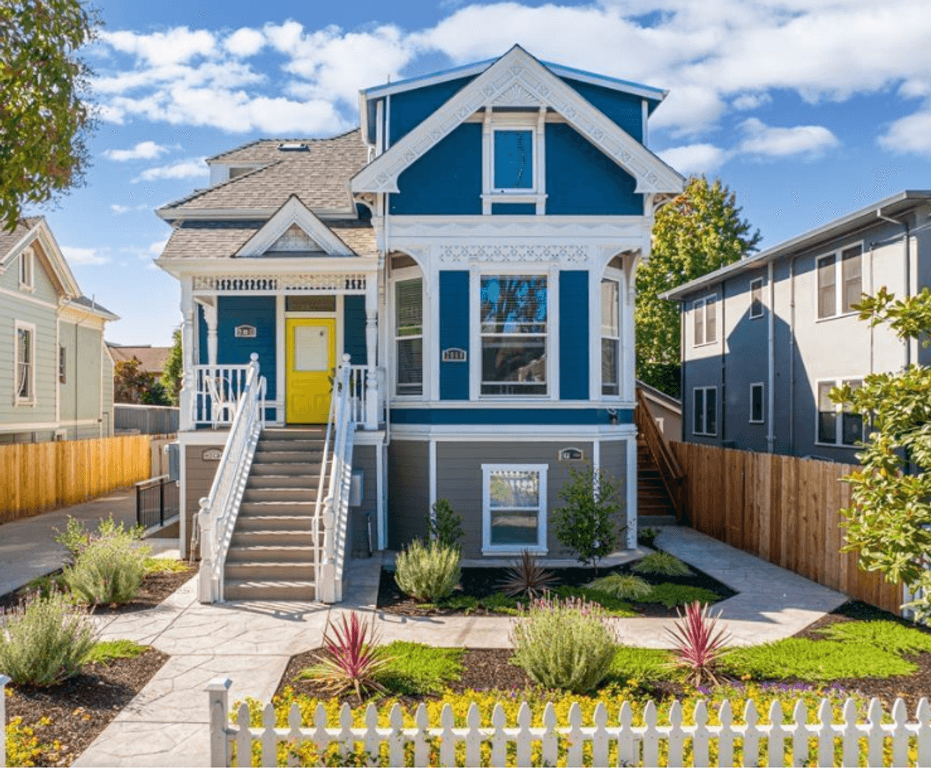 Alameda Apartment: 2060 San Antonio Ave