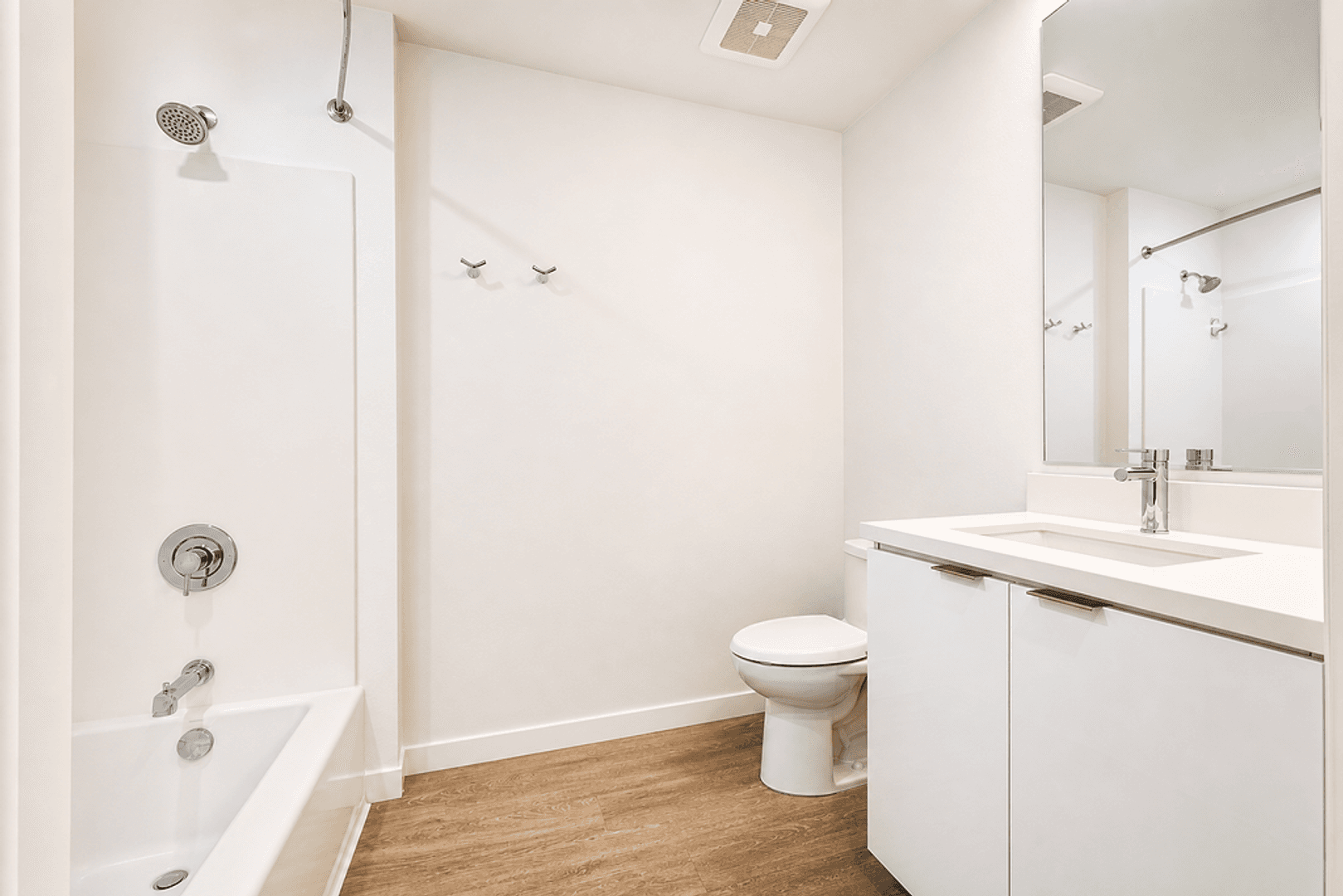Berkeley Apartment: 3006 San Pablo Ave.