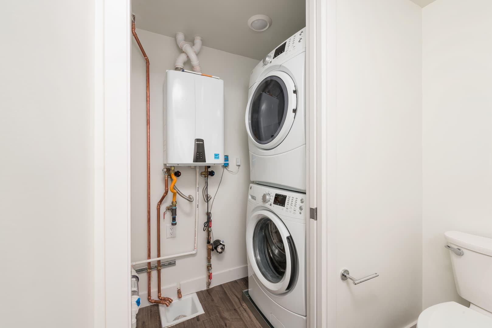 Richmond Apartment: 403 S. Garrard Blvd