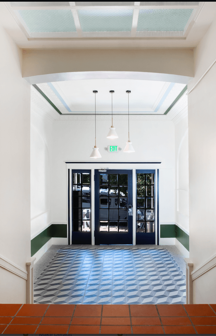 Berkeley Apartment: 2715 Channing Way