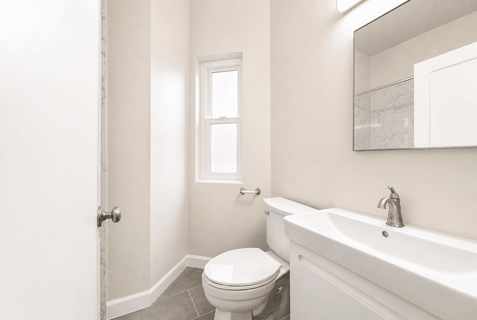 Albany Apartment: 935 Solano Avenue