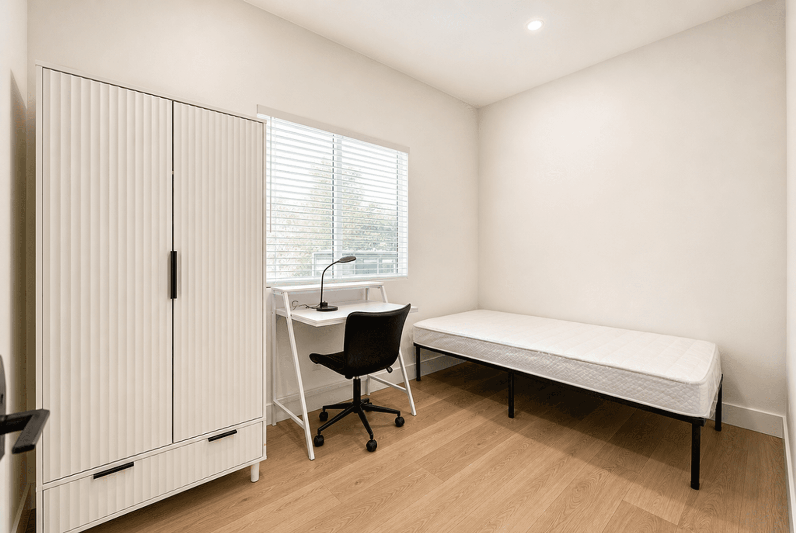 Berkeley Apartment: 1803 Oxford St