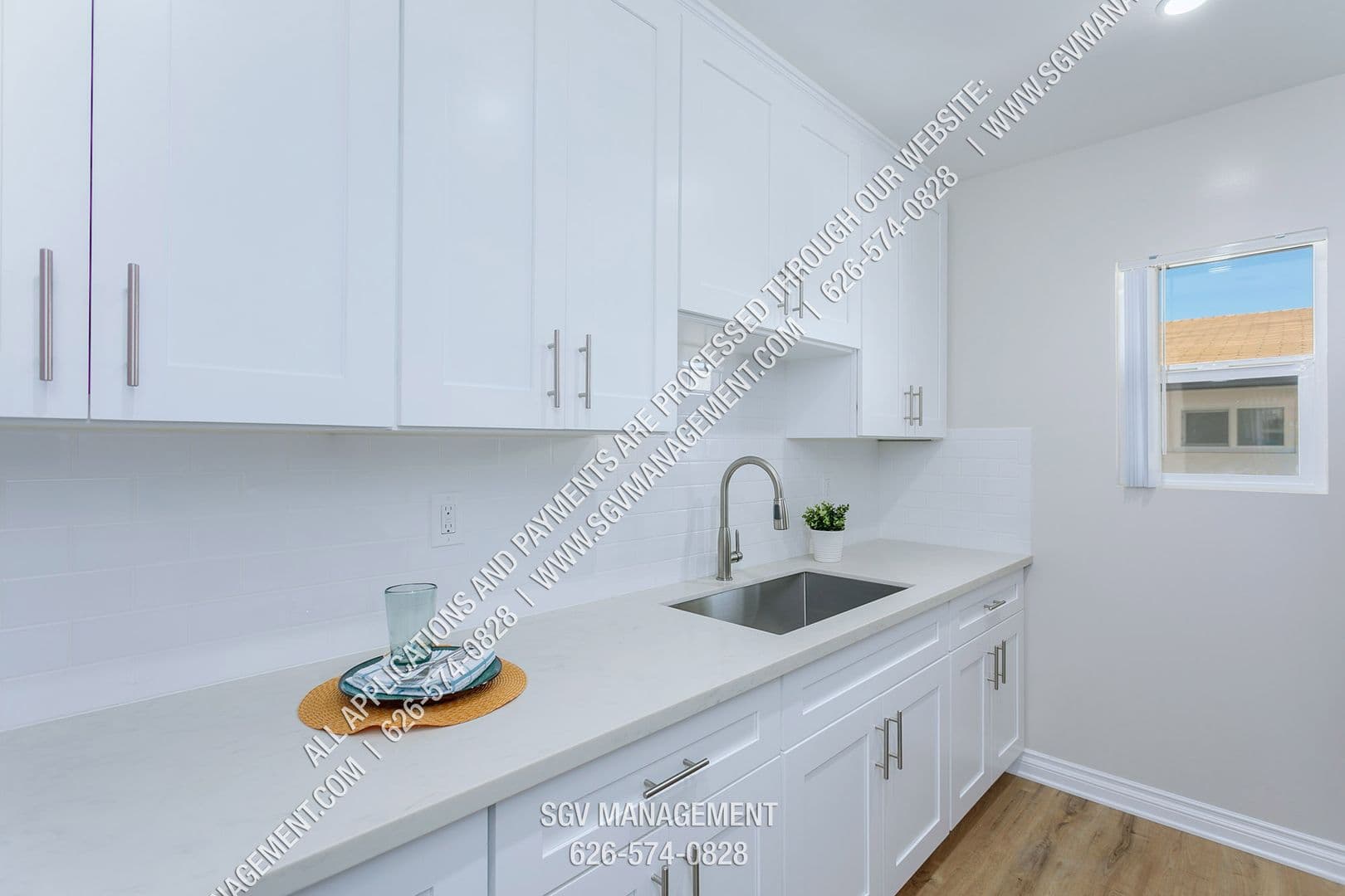 Arcadia Apartment: 1001-1005 W Huntington Dr