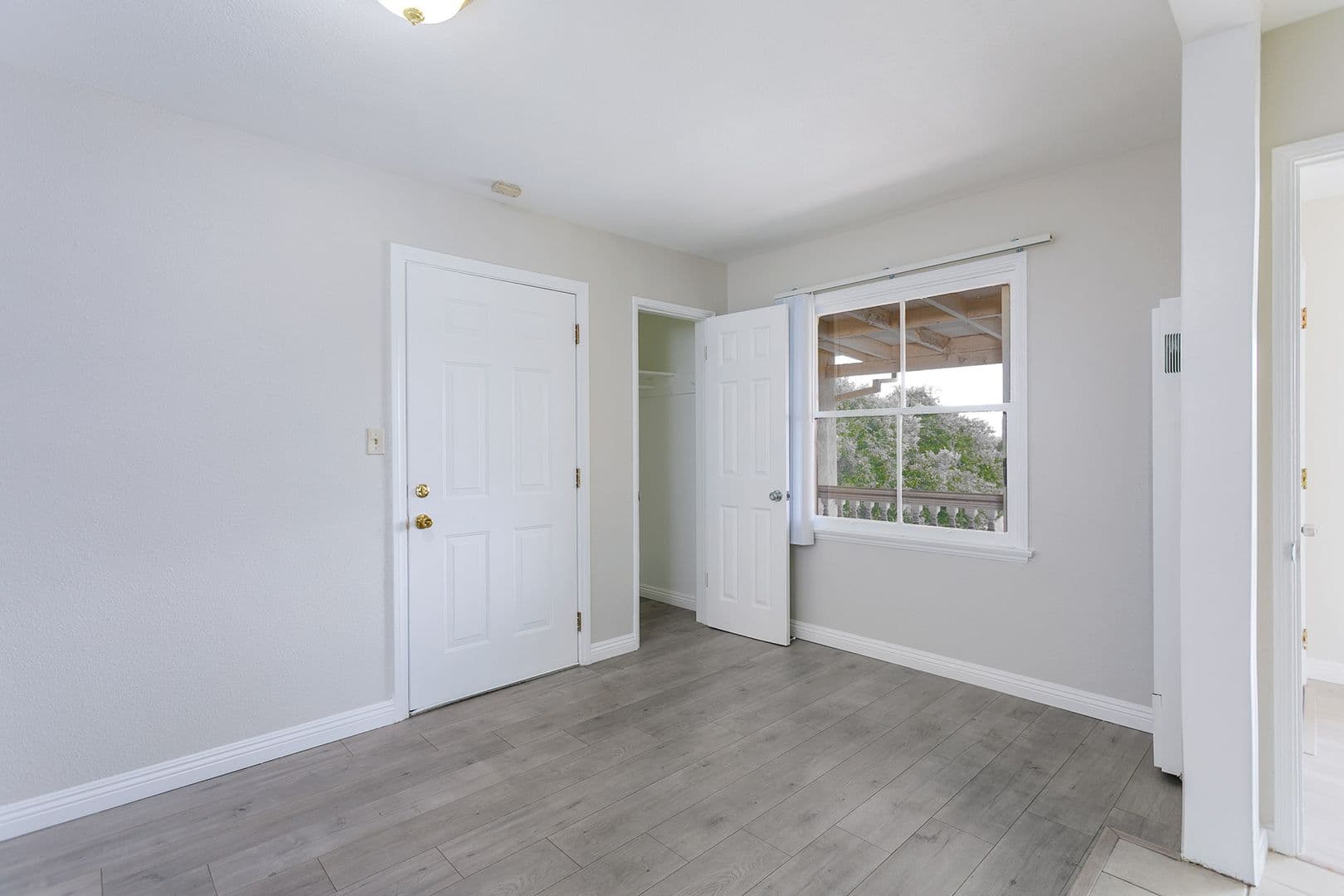 El Monte Apartment: 3720 Pine Ave