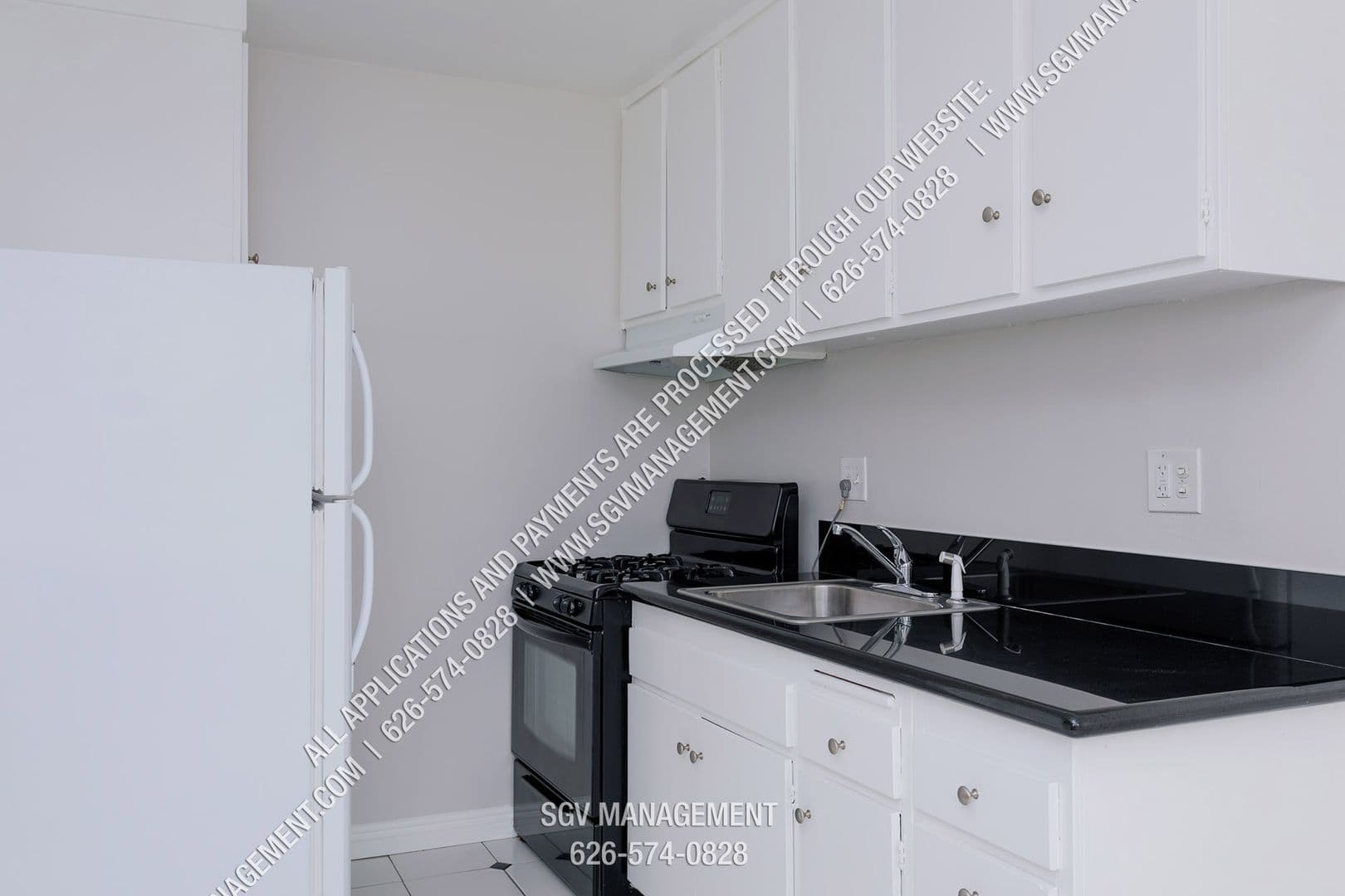 Azusa Apartment: 565 E Arrow Hwy