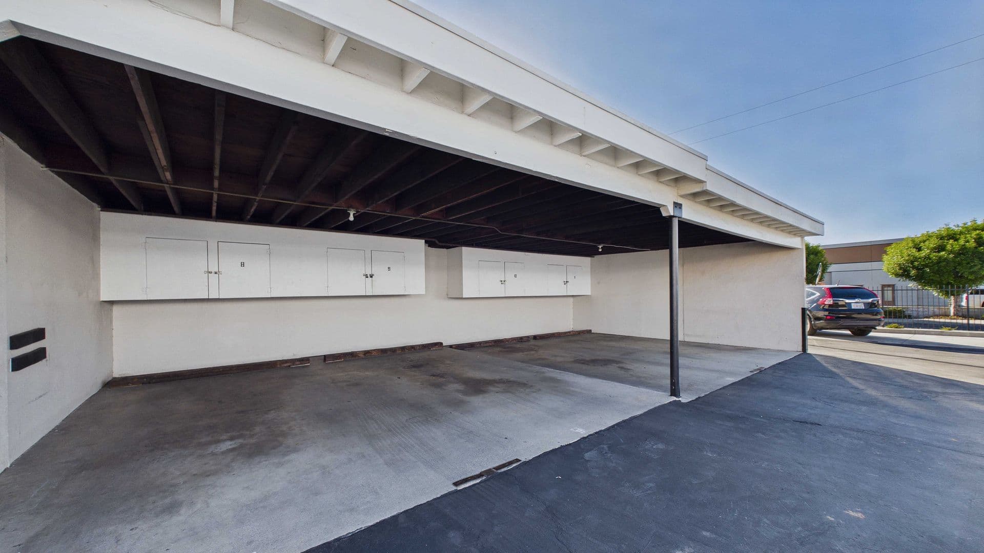 Duarte Apartment: 1318 Mountain Ave