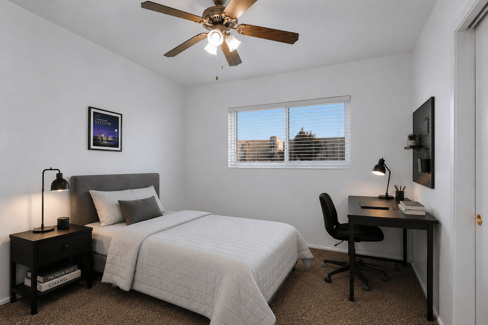 Glendora Apartment: 506 - 524 Parker Dr