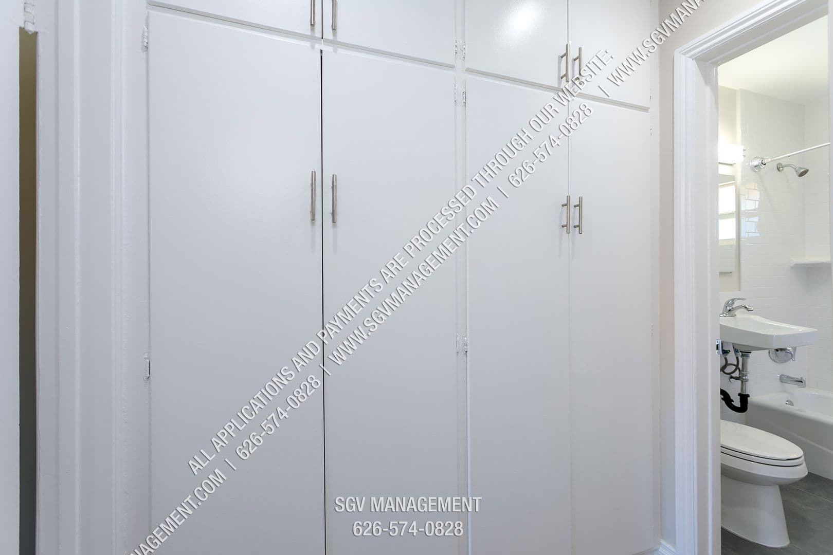 Arcadia Apartment: 1001-1005 W Huntington Dr