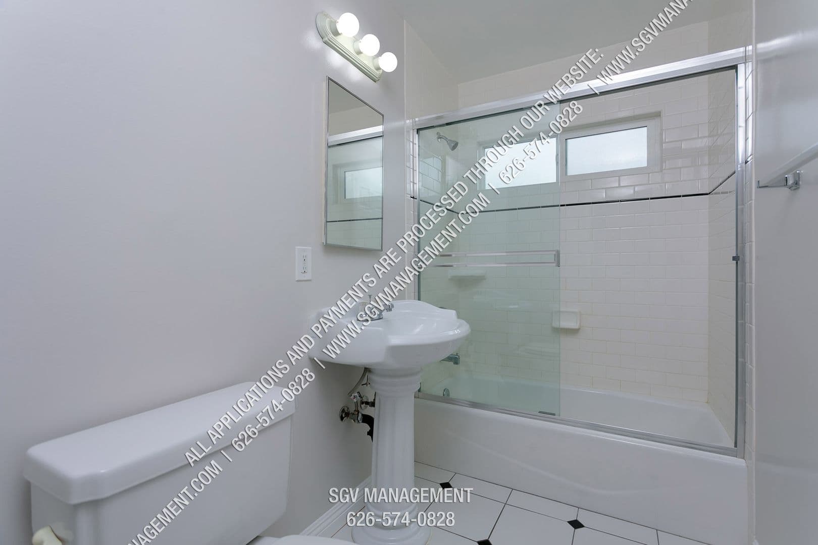 Azusa Apartment: 565 E Arrow Hwy