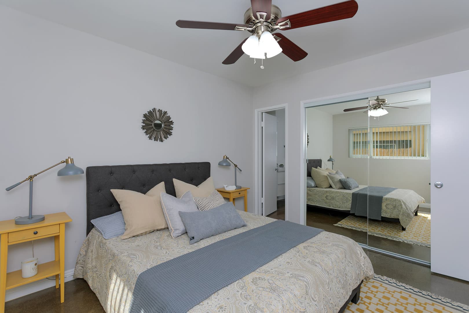 Pasadena Apartment: 888 Magnolia Ave