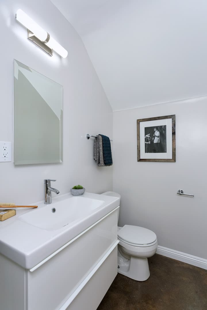 Pasadena Apartment: 888 Magnolia Ave