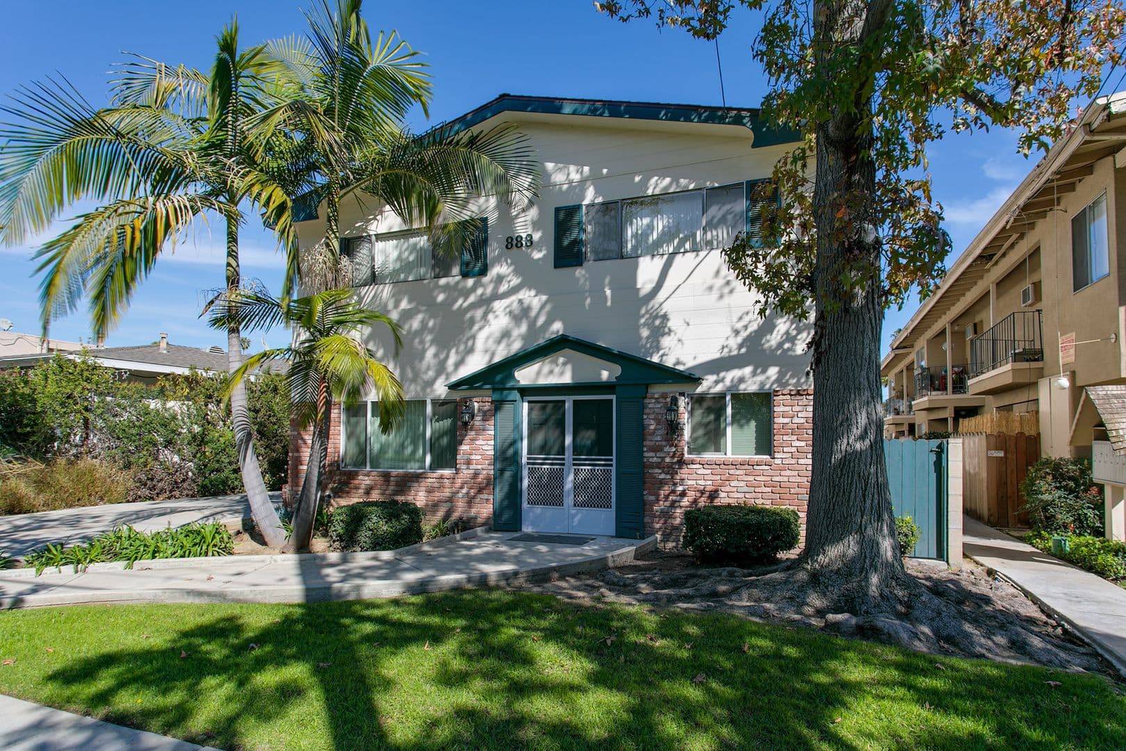 Pasadena Apartment: 888 Magnolia Ave