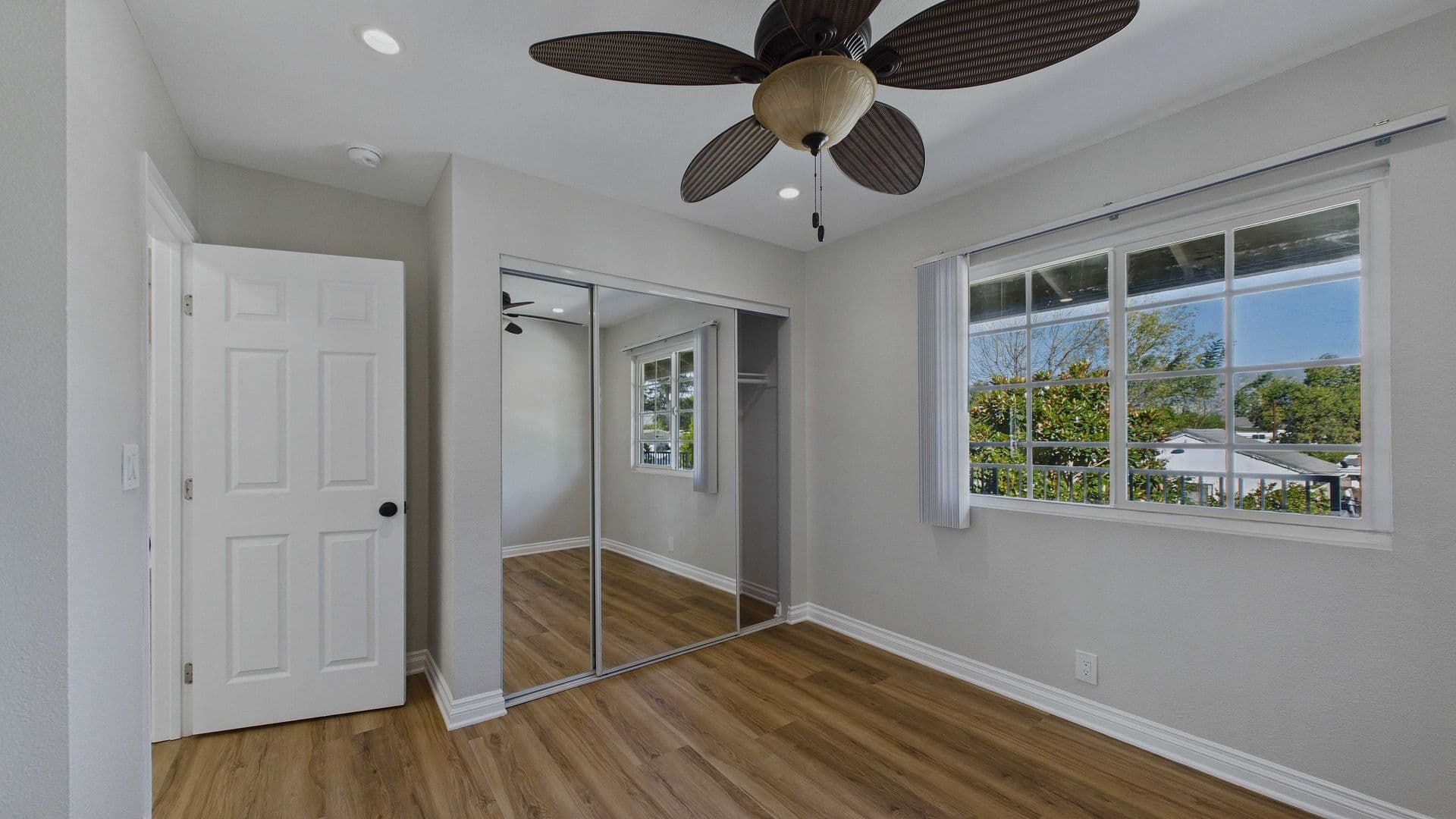Covina Apartment: 535 N Lark Ellen Ave