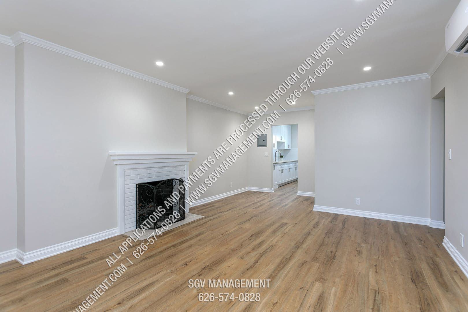 Arcadia Apartment: 1001-1005 W Huntington Dr