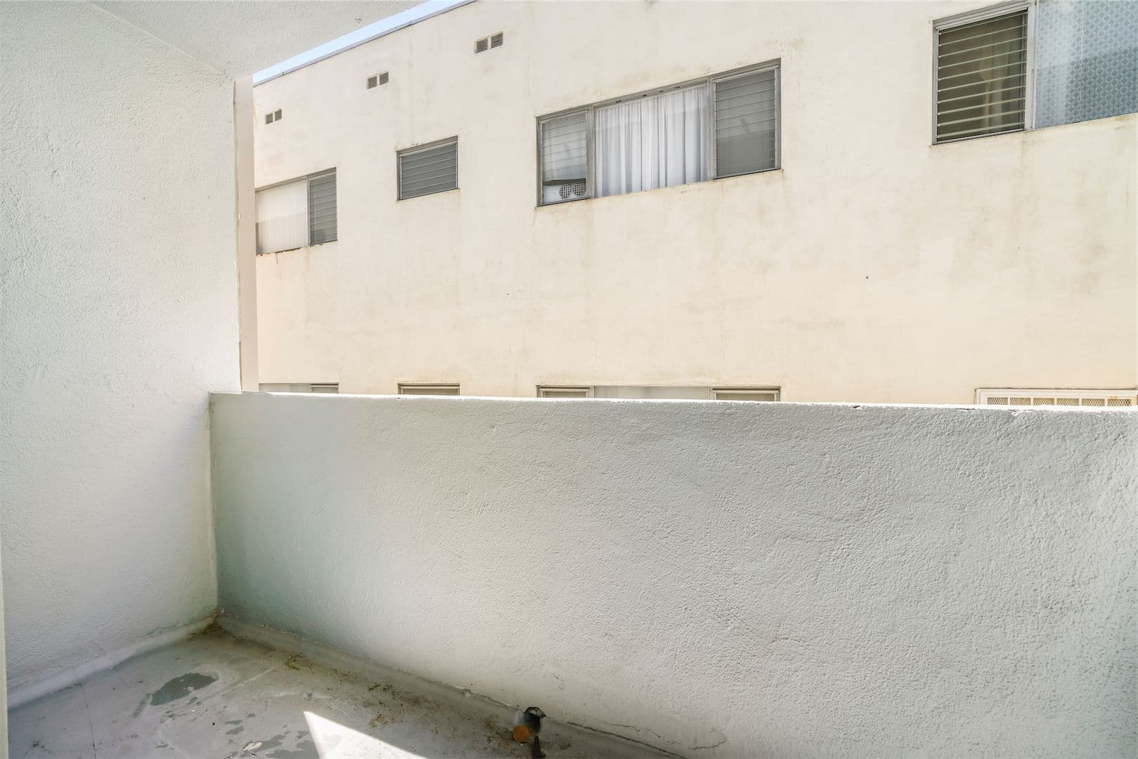 West Hollywood Apartment: 1030 N Orange Grove Ave.