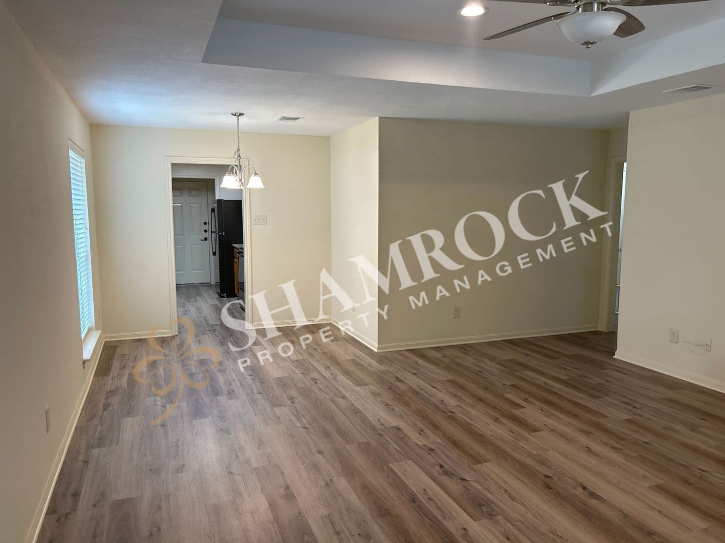 Hewitt House: 1017 Parkview Circle