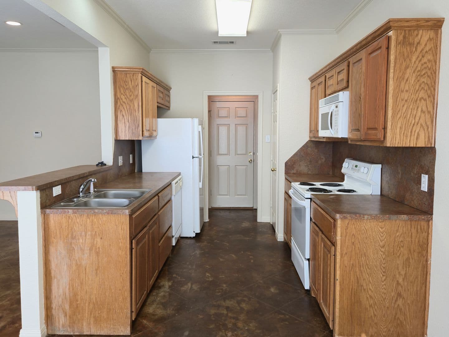 Robinson House: 4000 Clydesdale Way