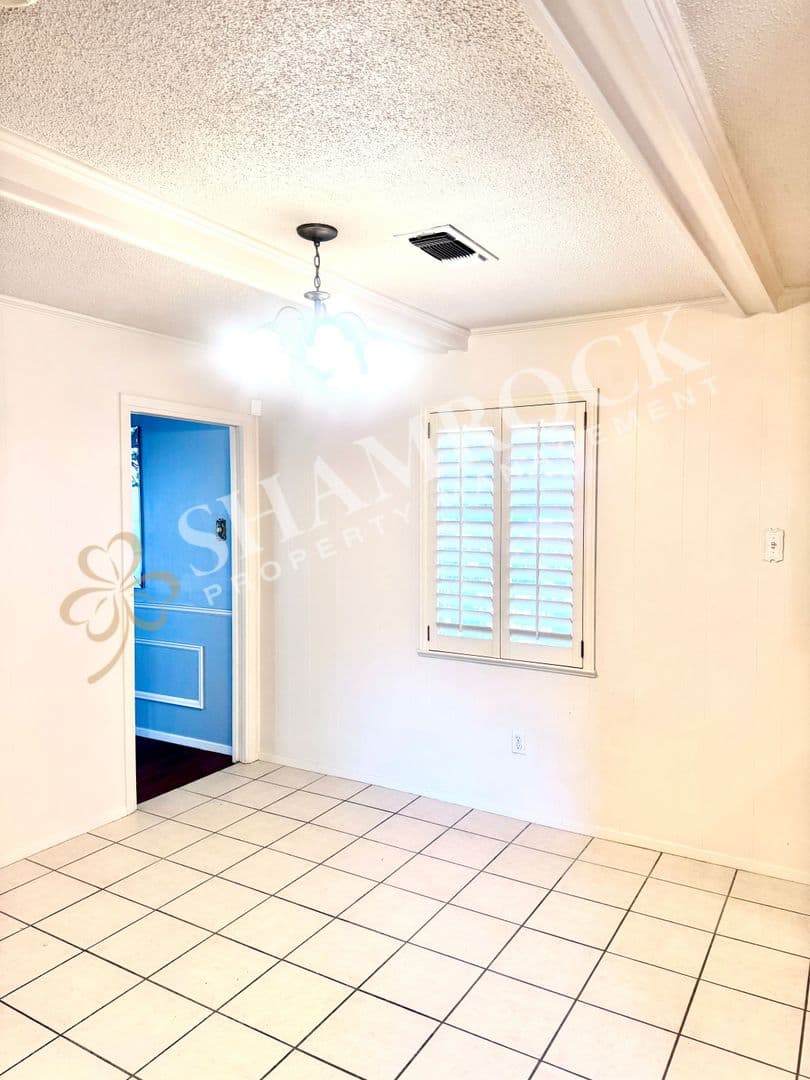 Waco House: 2223 Carolinda Dr