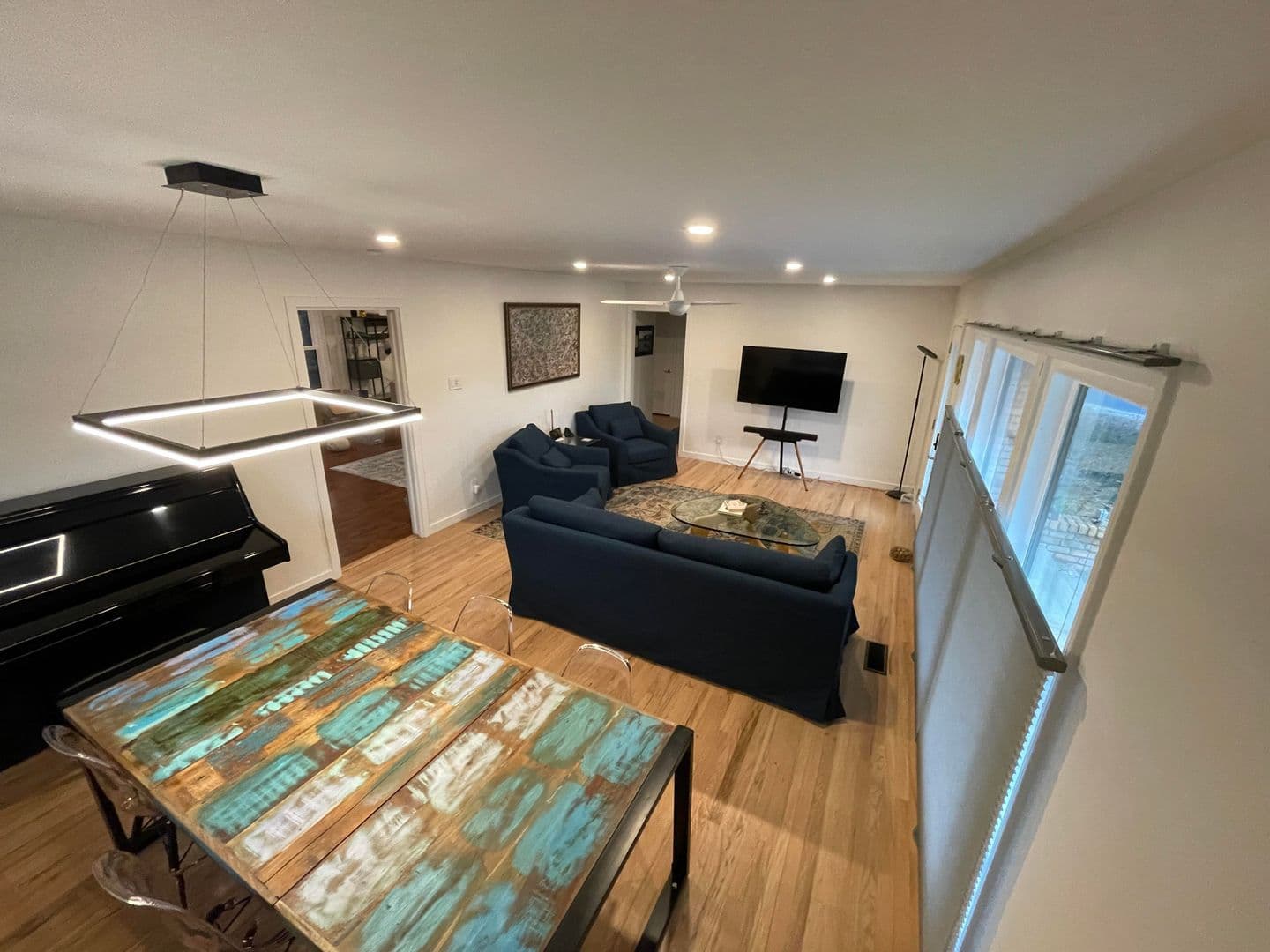 Waco House: 4421 Cedar Mountain Dr