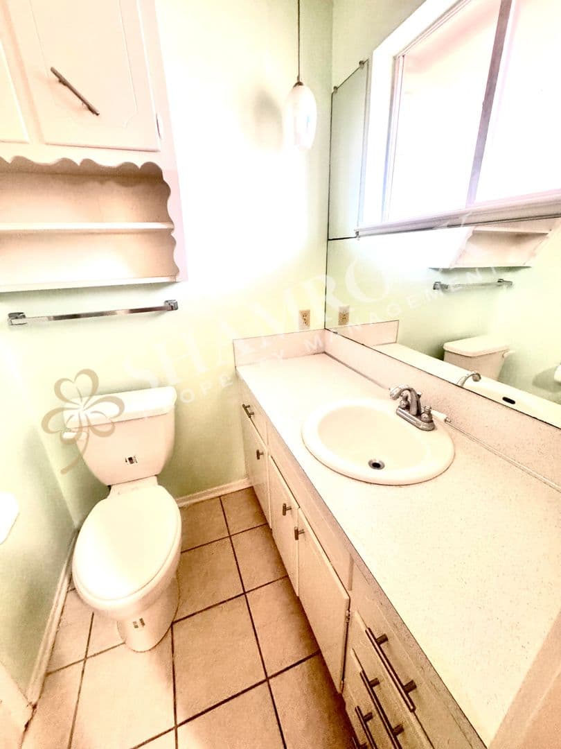 Waco House: 2223 Carolinda Dr