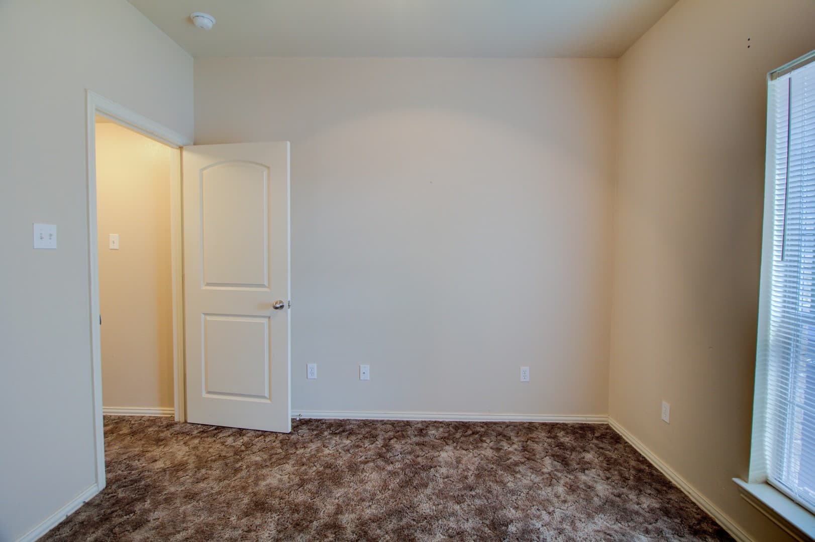 Waco House: 10023 Amber Circle