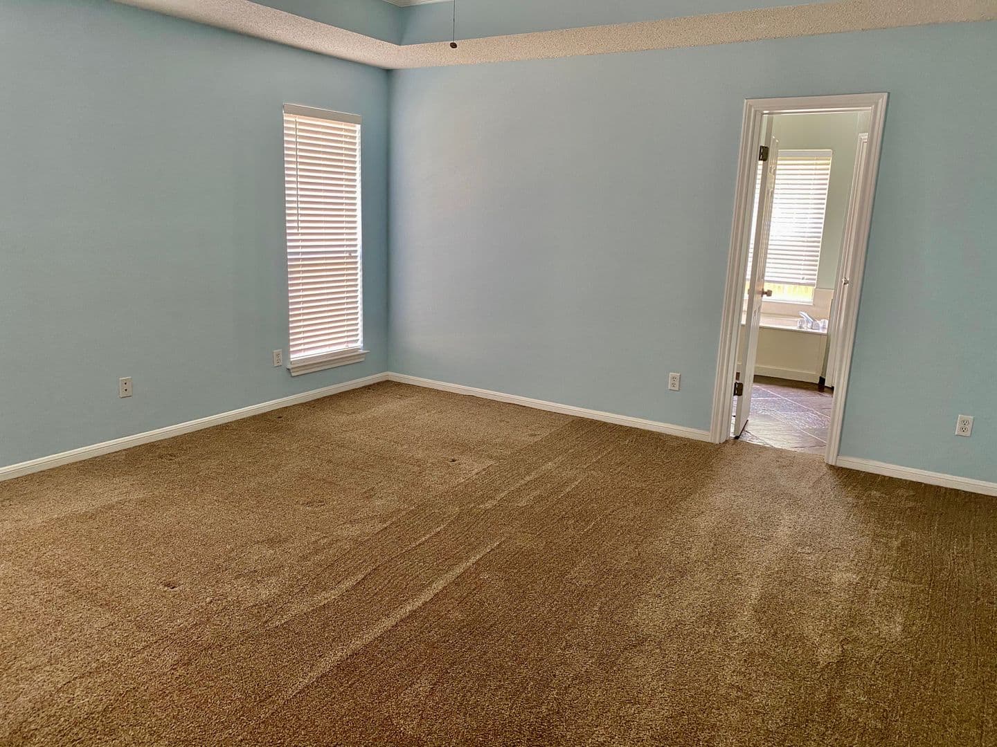 Waco House: 10824 Sierra West