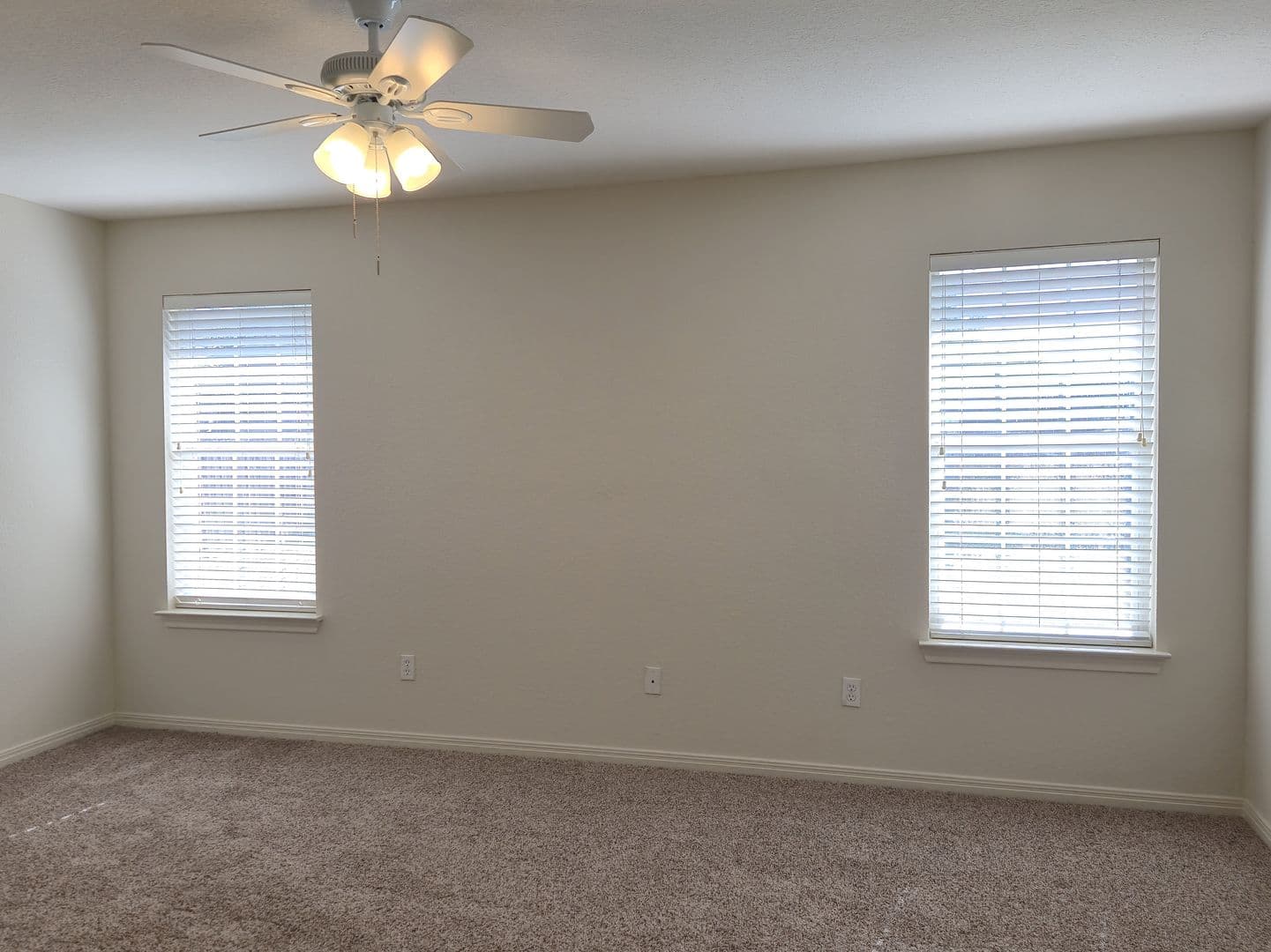 Robinson House: 4000 Clydesdale Way