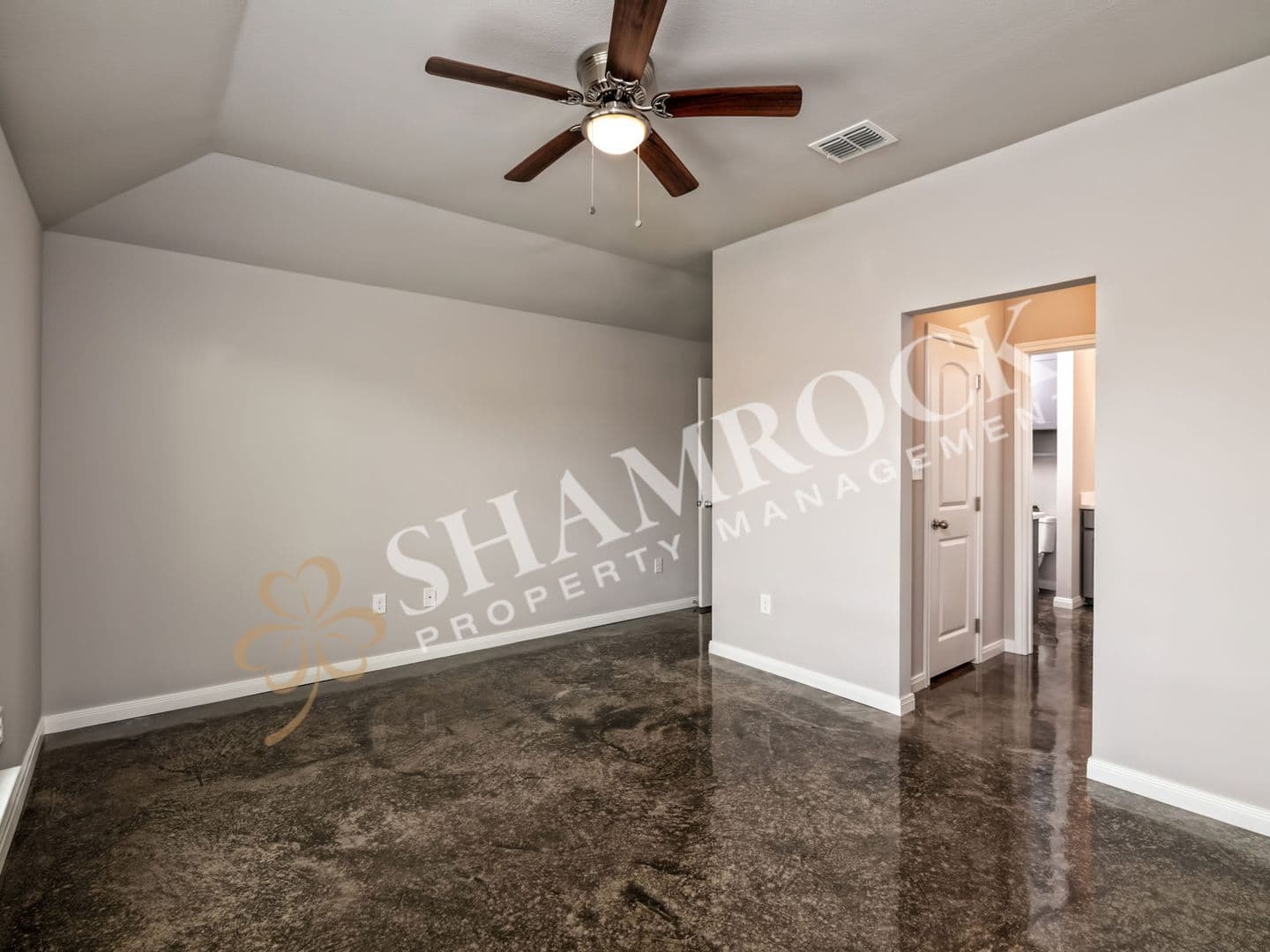 Waco House: 11416-A Goose Bay Dr