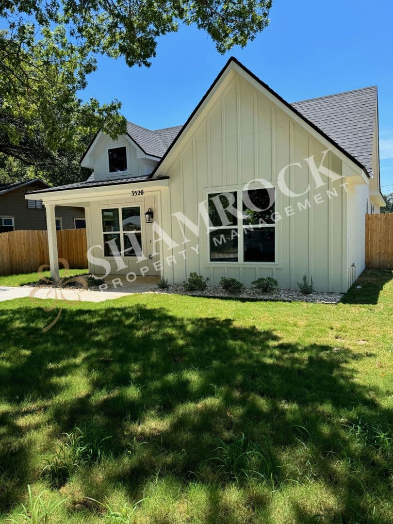 Waco House: 3520 Homan Ave