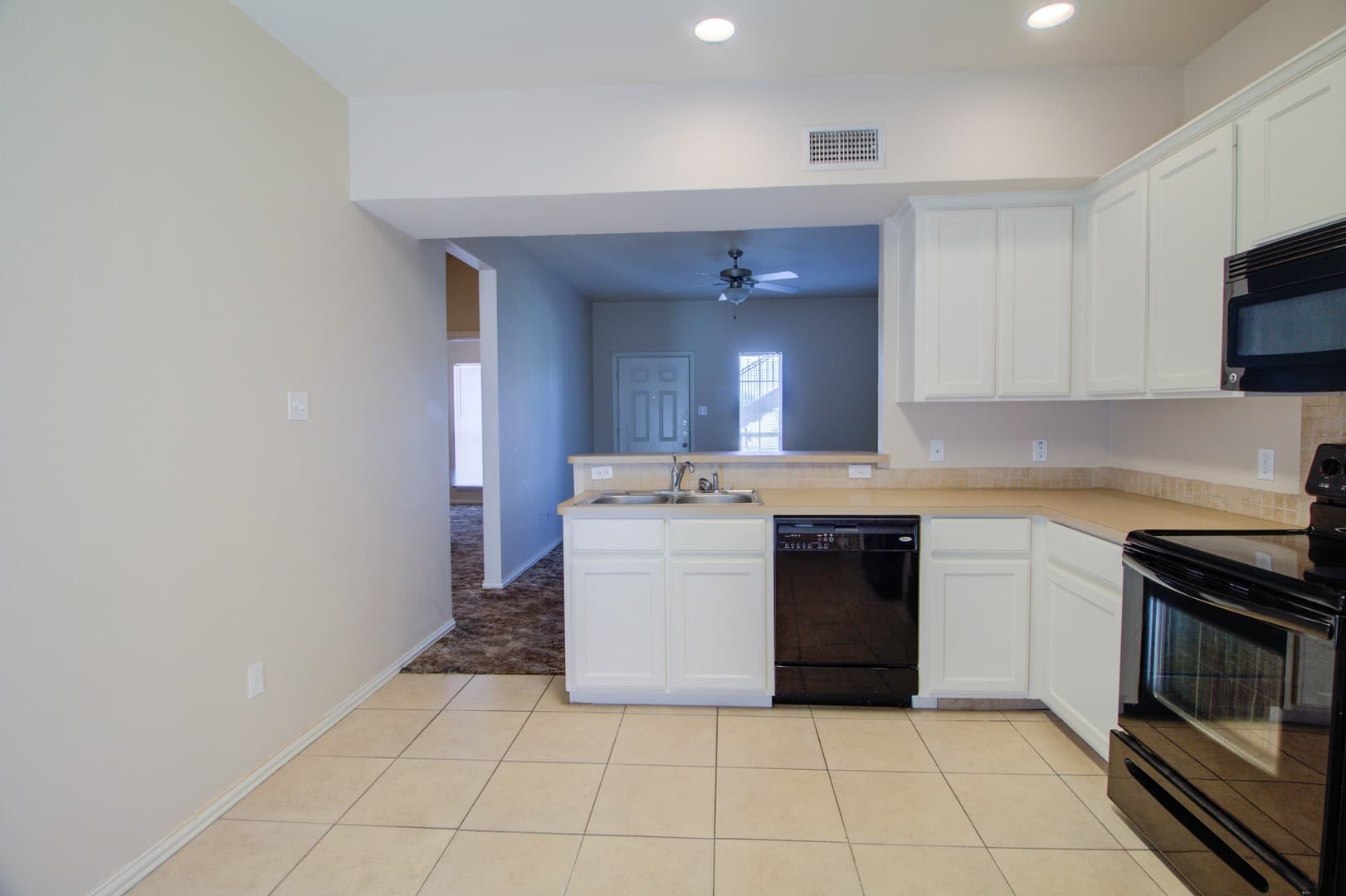 Waco House: 10023 Amber Circle