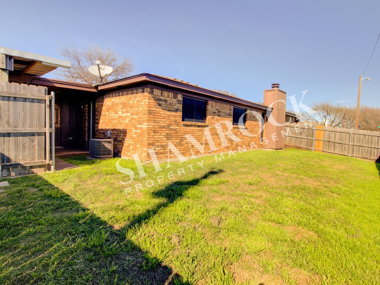 Waco House: 1419 Chapel Ridge Rd