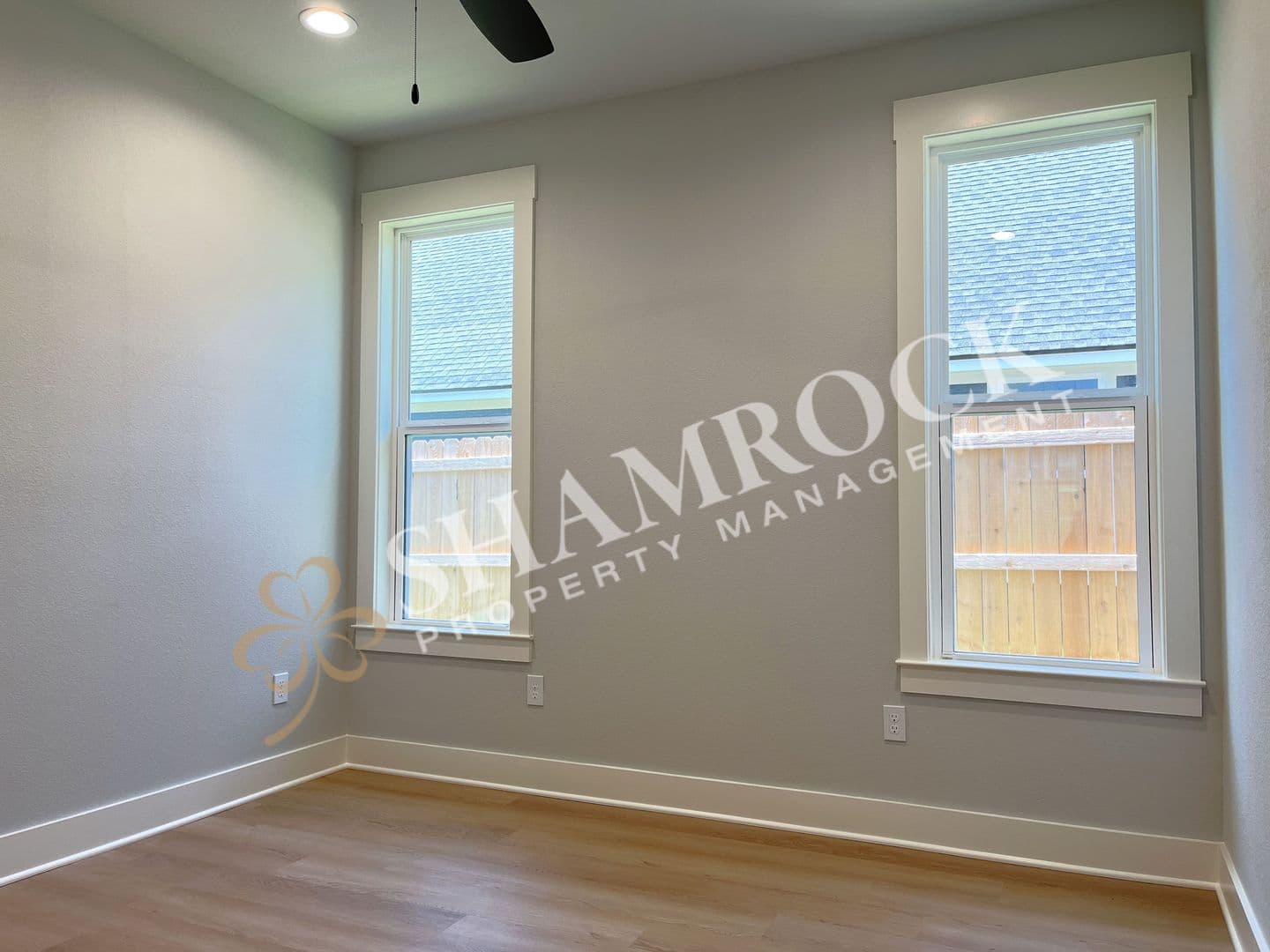 Waco House: 3520 Homan Ave