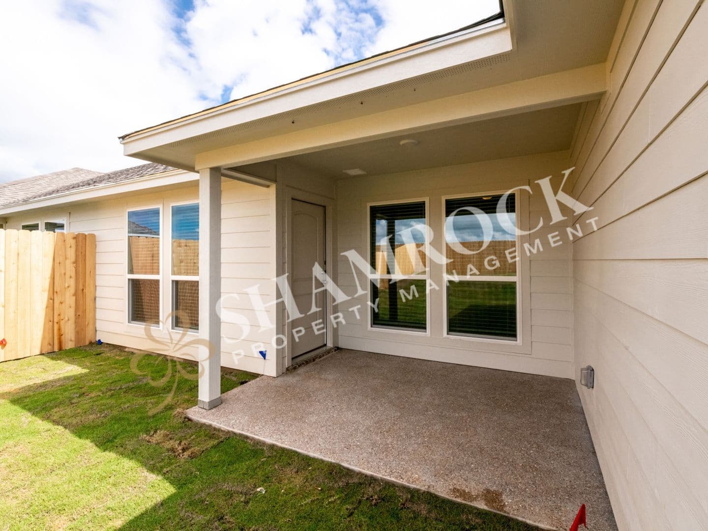 Waco House: 11416-A Goose Bay Dr