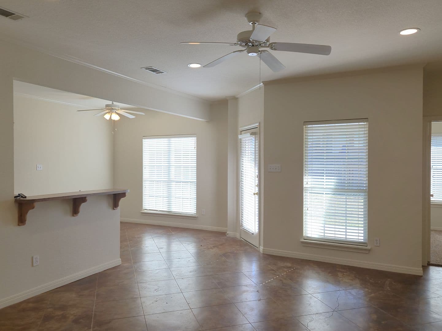 Robinson House: 4000 Clydesdale Way