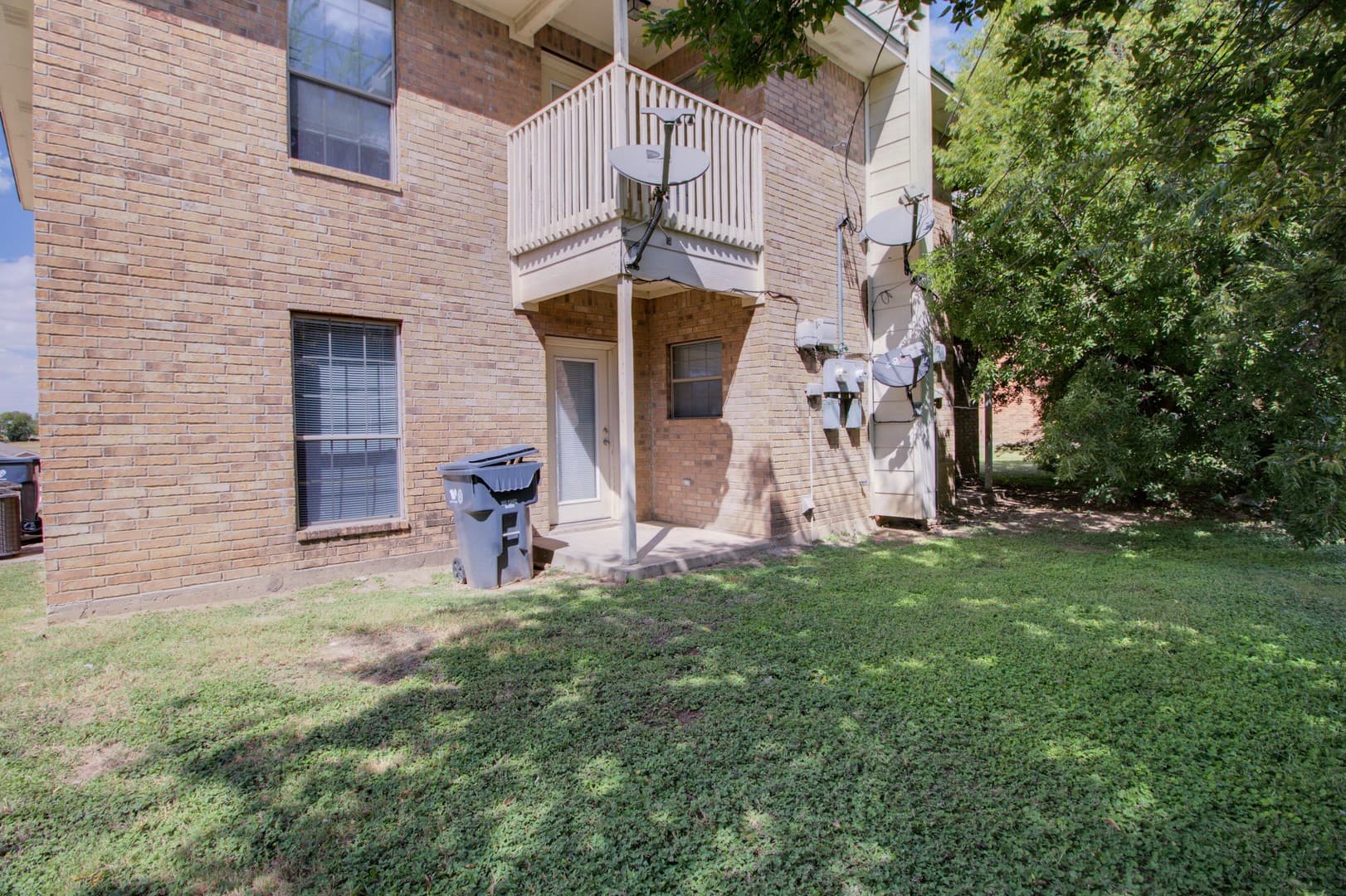 Waco House: 10023 Amber Circle