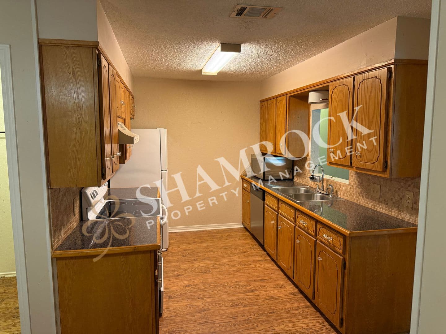 Robinson House: 200 Sam Dr