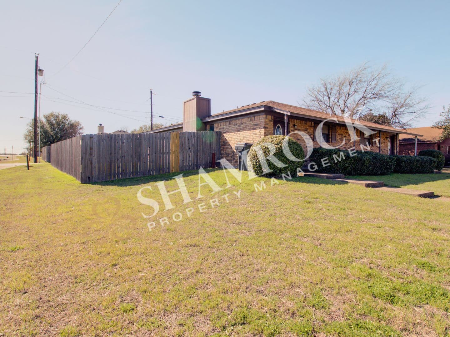 Waco House: 1419 Chapel Ridge Rd