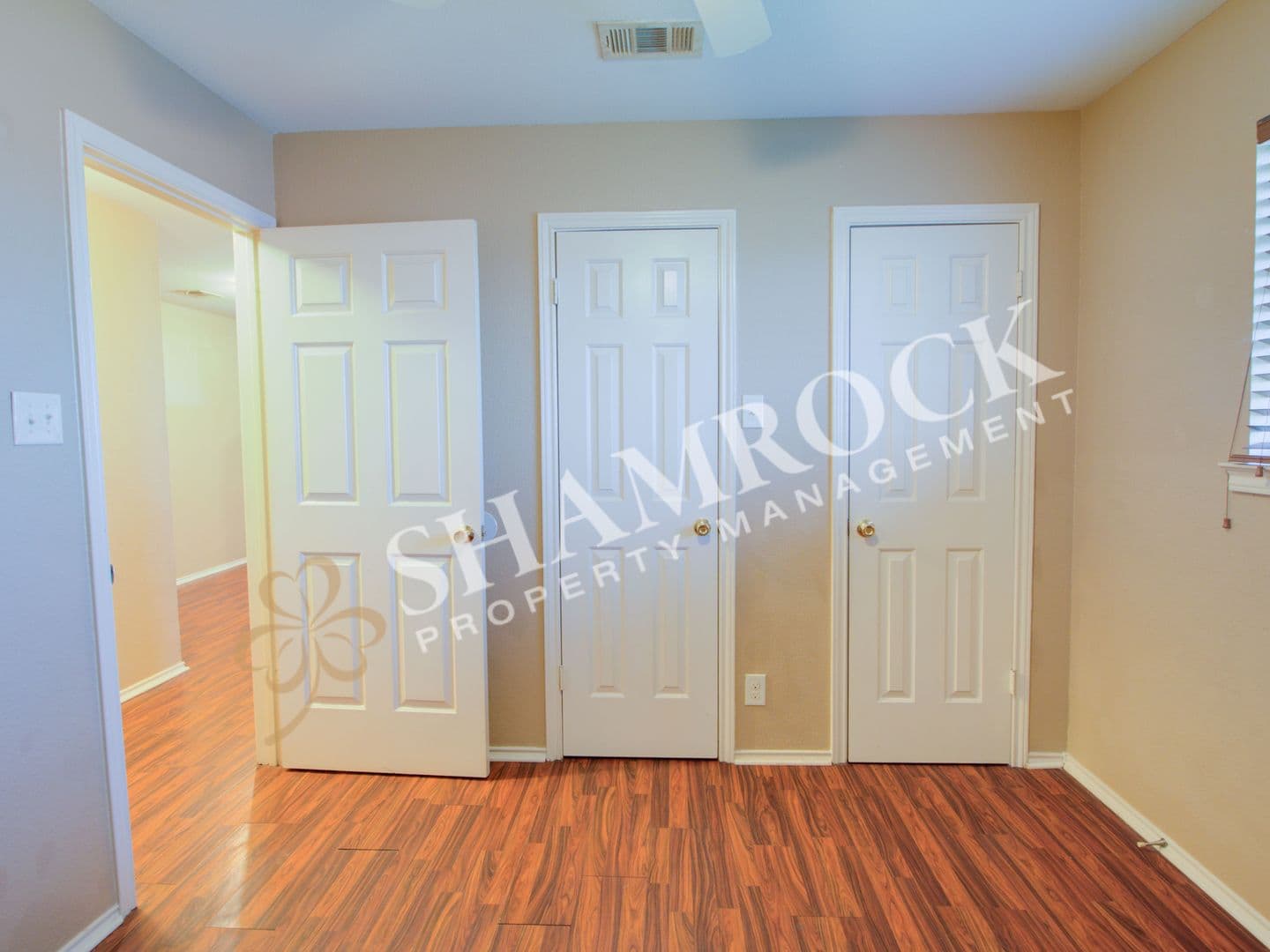 Waco House: 1419 Chapel Ridge Rd