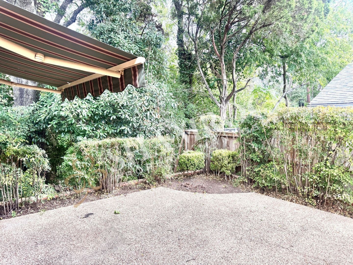 Waco House: 3206 Creekwood Cir