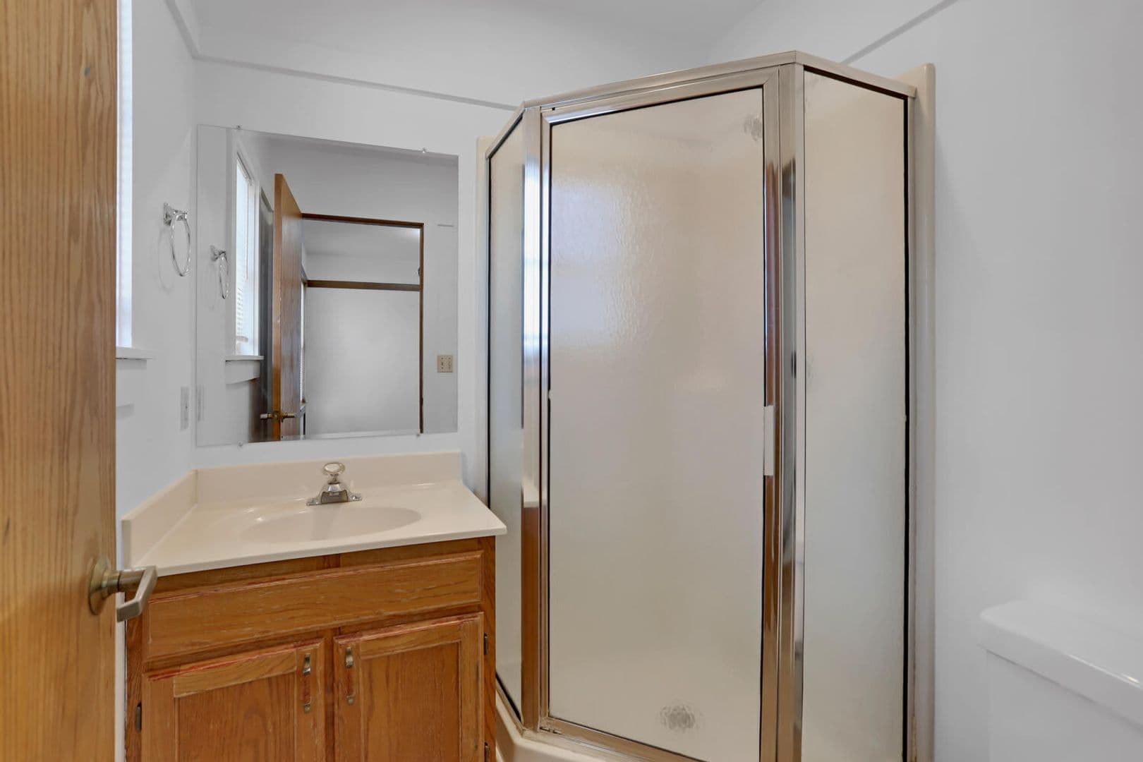 Champaign Apartment: 206 West William