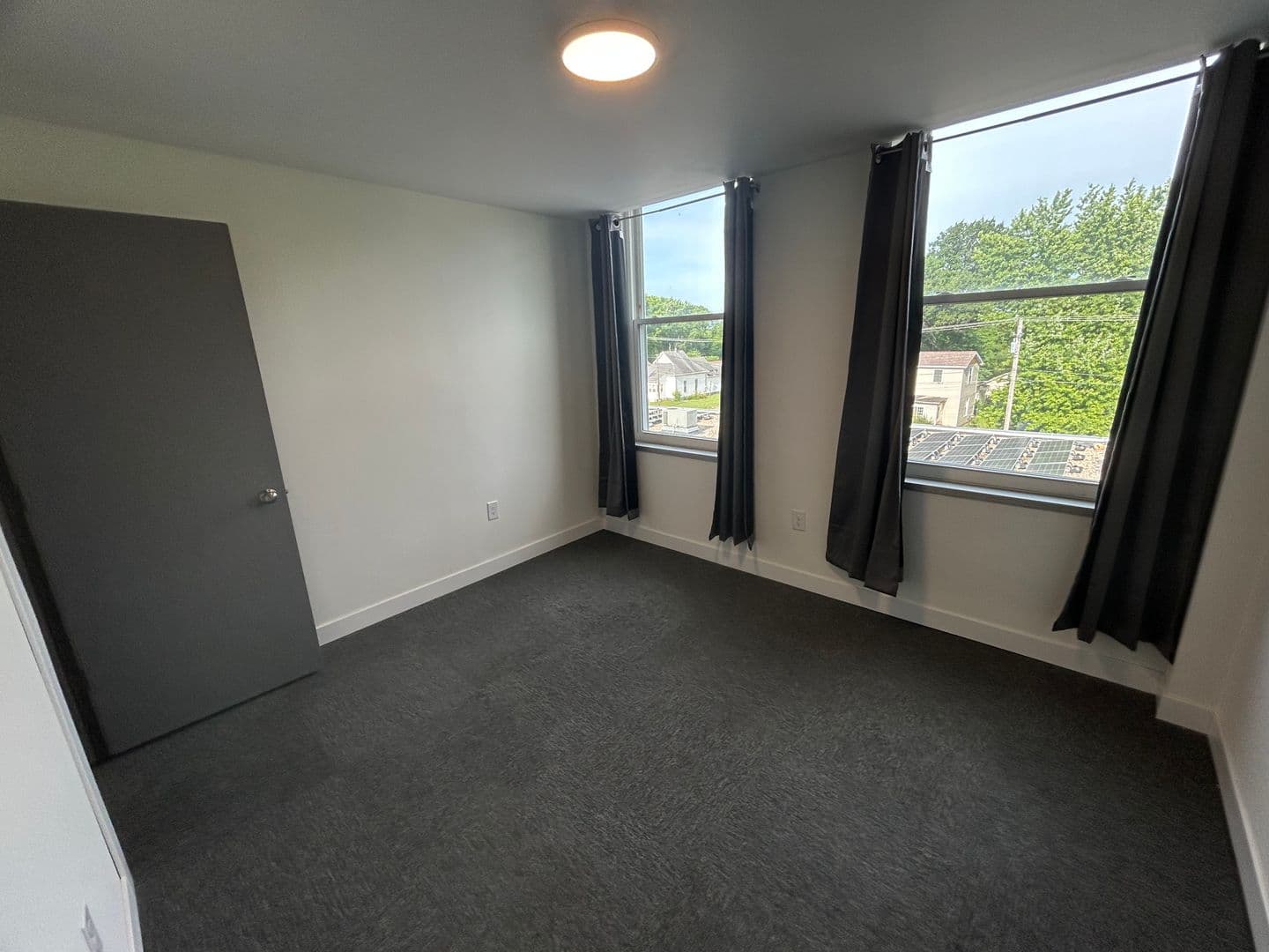 Tuscola Apartment: 703 N Park/704 N Main