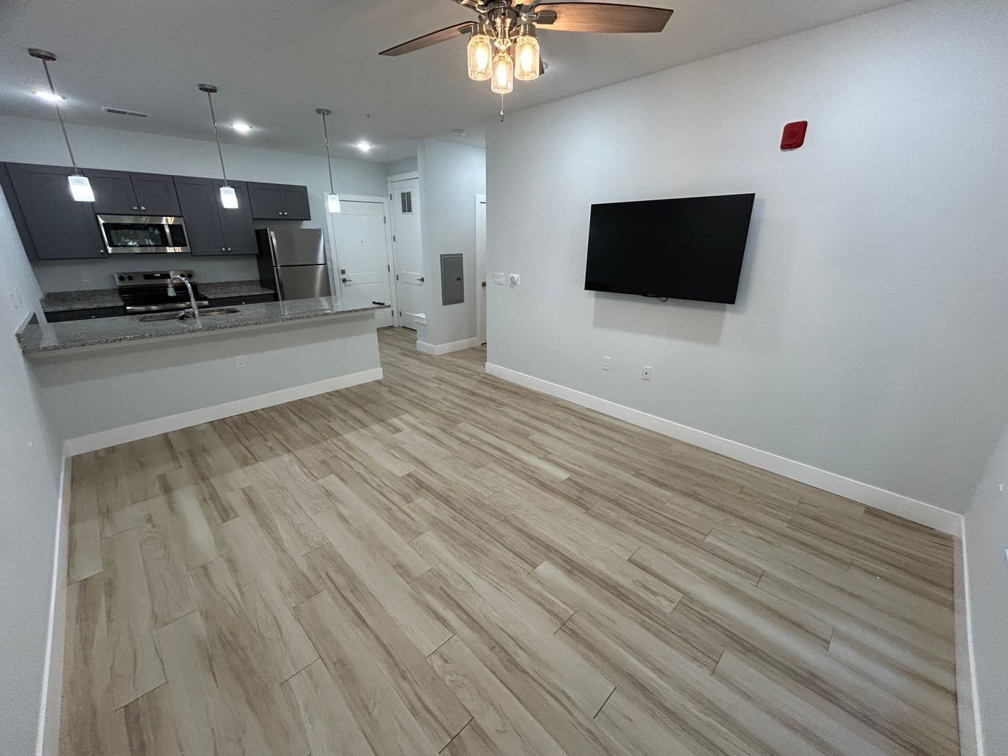 Champaign Apartment: 214 E Clark Street