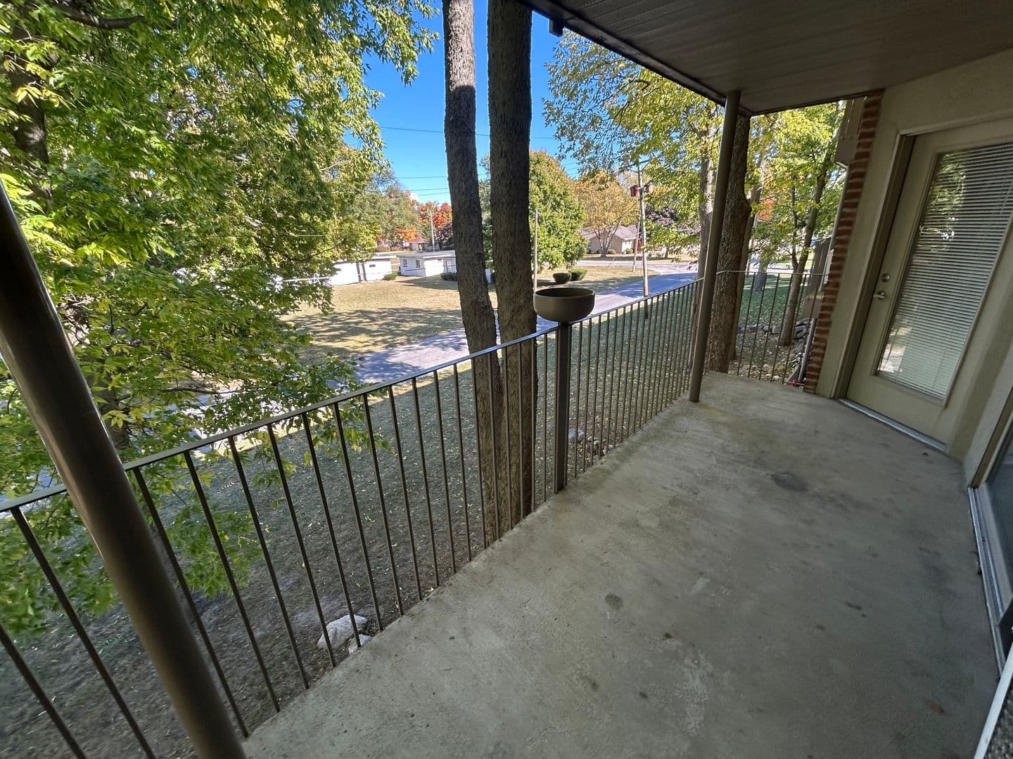 Tuscola Apartment: 600 E Ficklin St