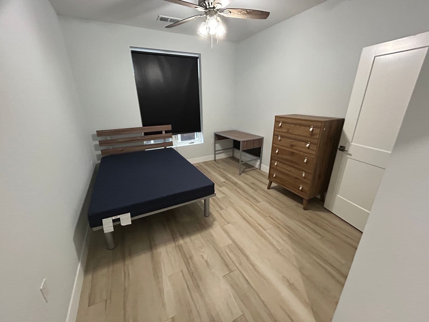 Champaign Apartment: 214 E Clark Street