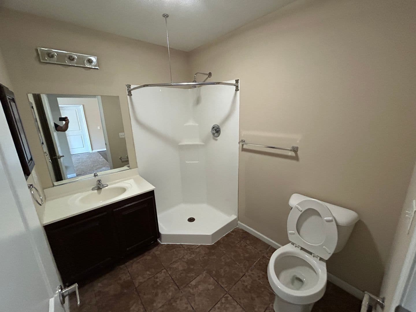 Tuscola Apartment: 600 E Ficklin St
