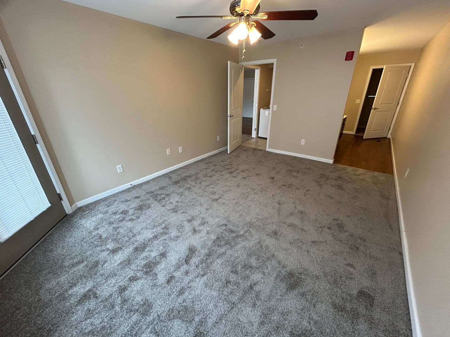 Tuscola Apartment: 600 E Ficklin St
