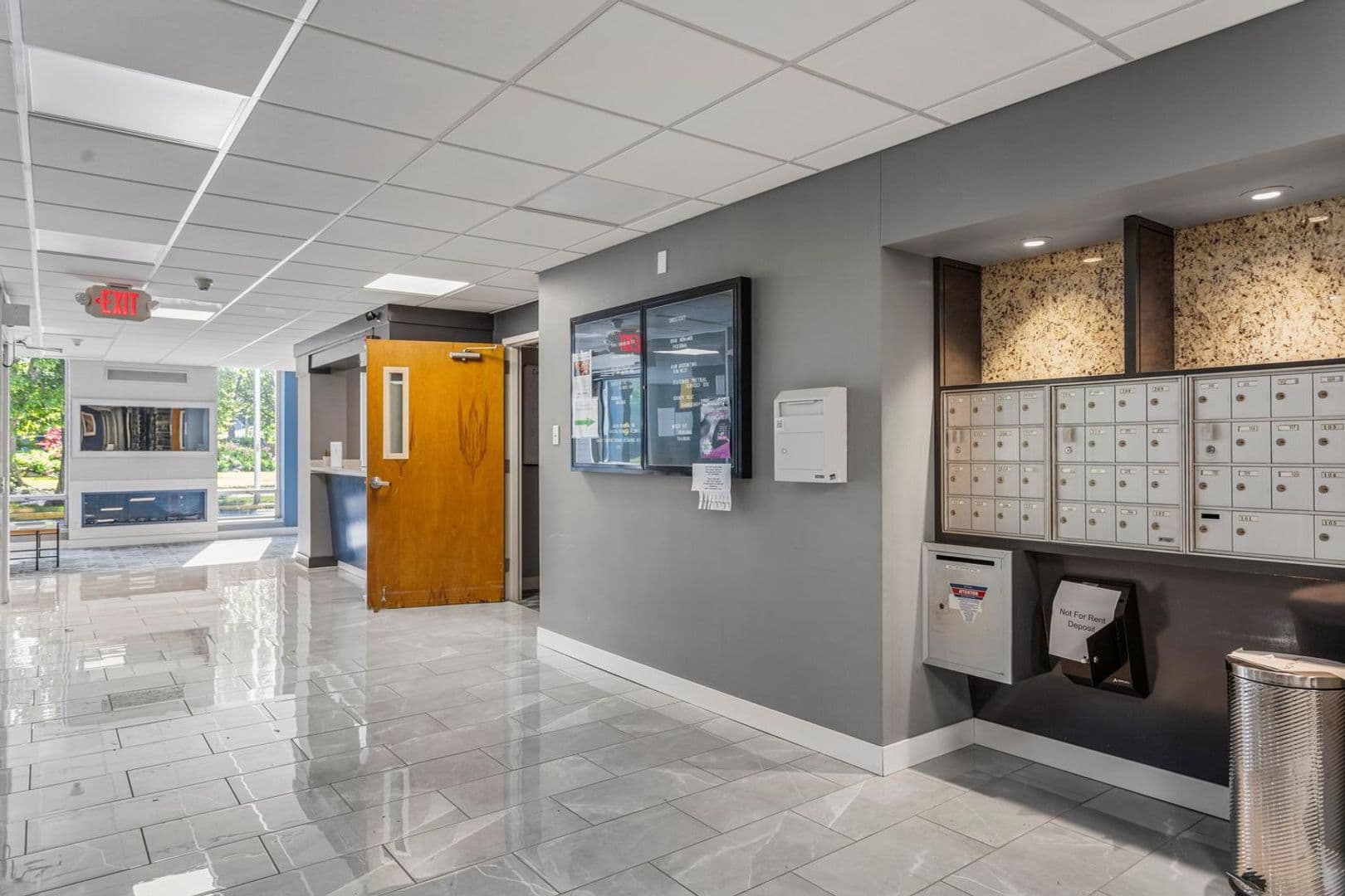 Tuscola Apartment: 703 N Park/704 N Main