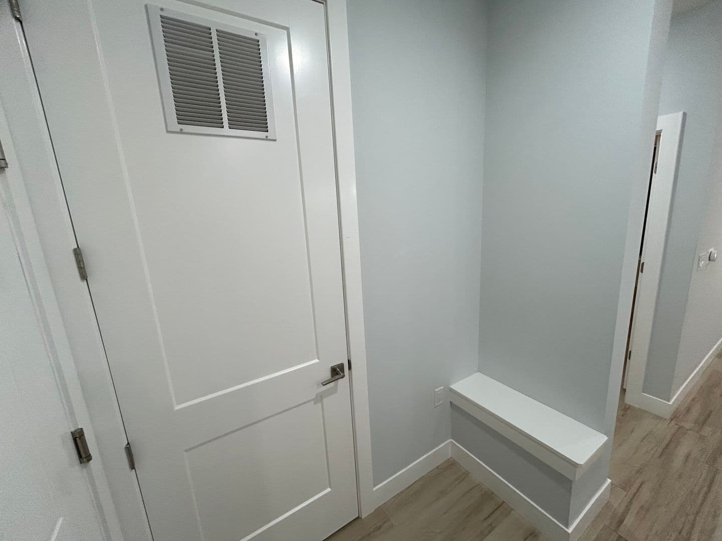 Champaign Apartment: 214 E Clark Street
