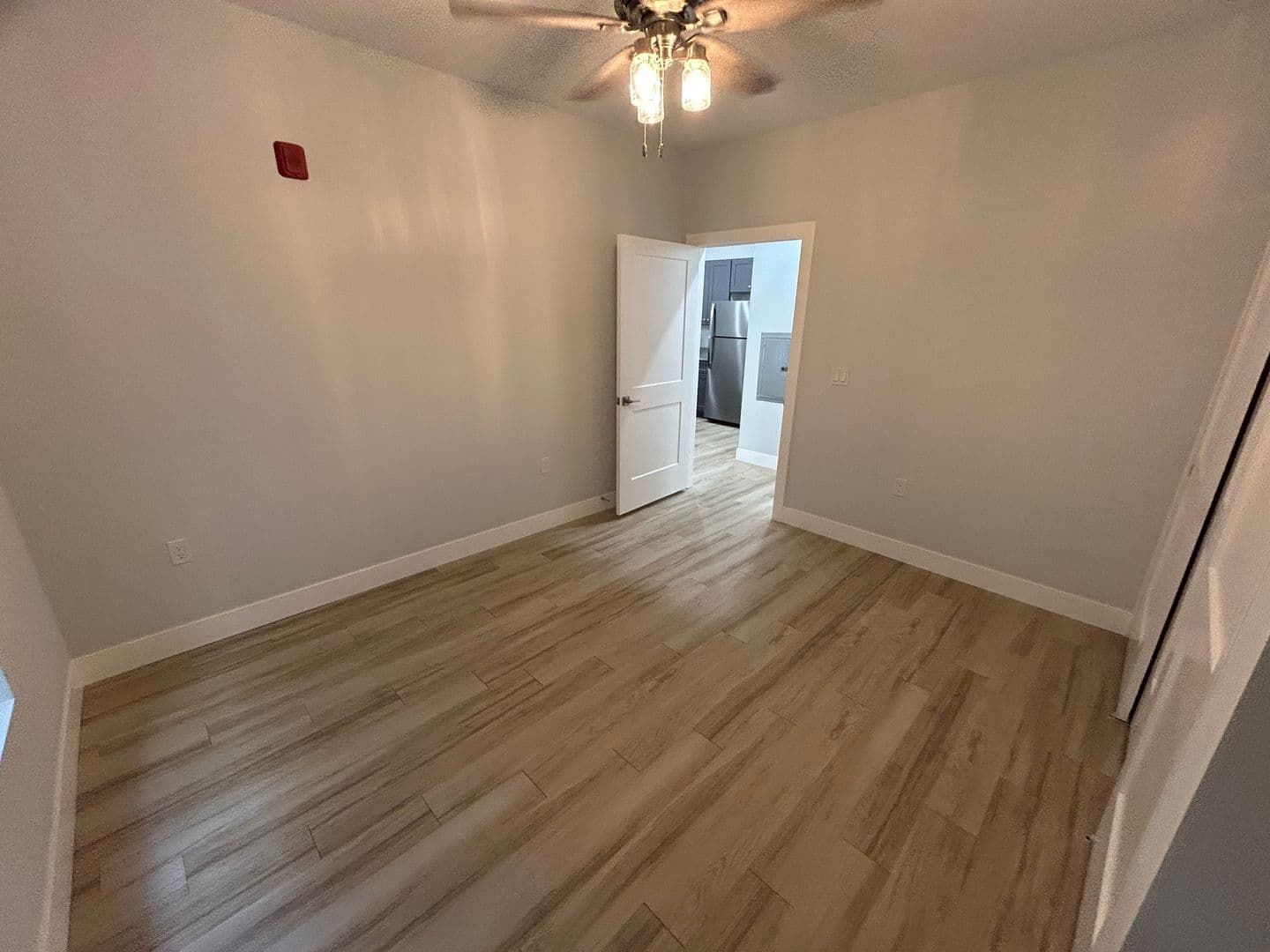 Champaign Apartment: 214 E Clark Street